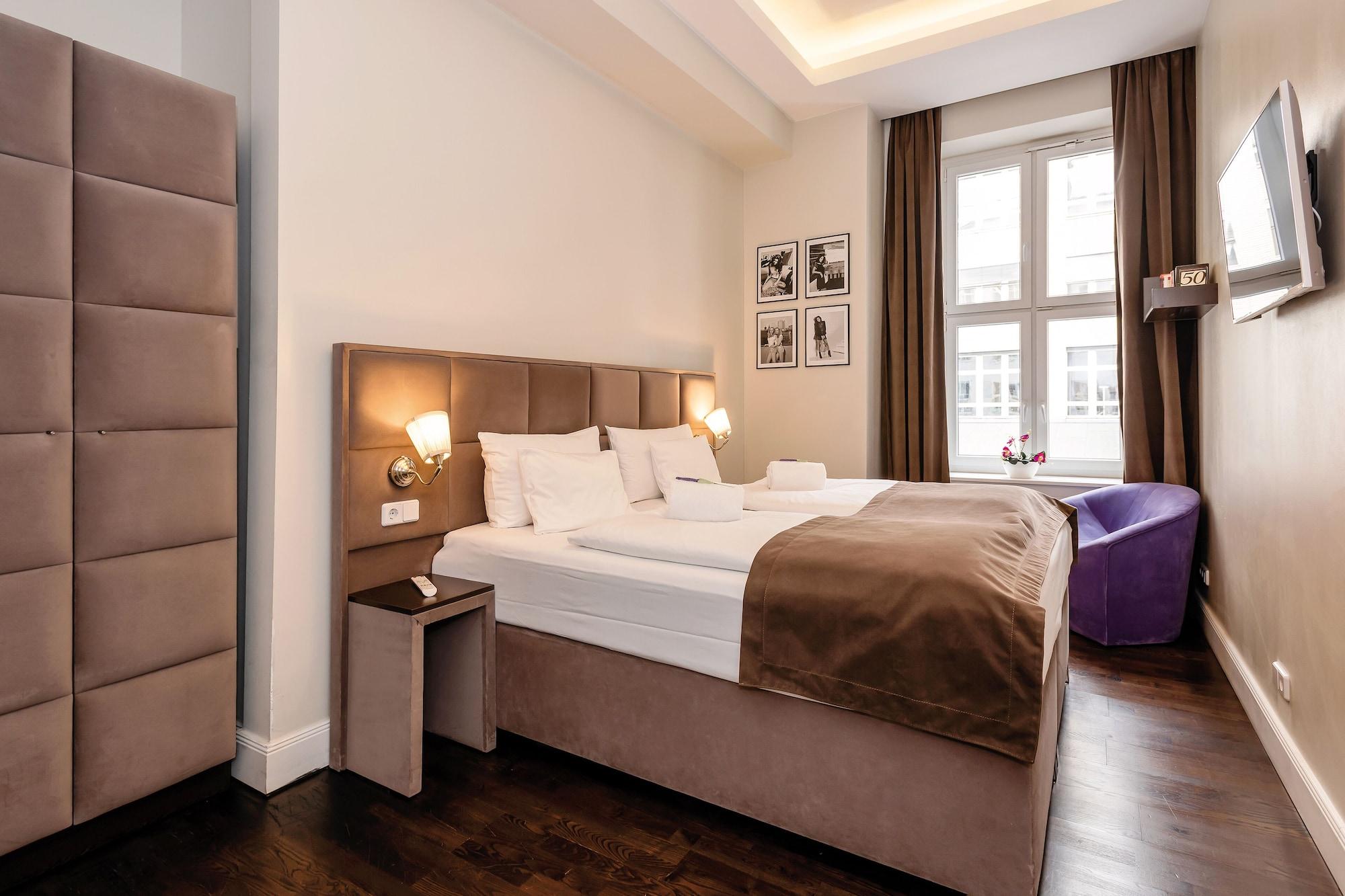 Arabel Design Apartments Berlin Exteriör bild A typical room at the Hotel